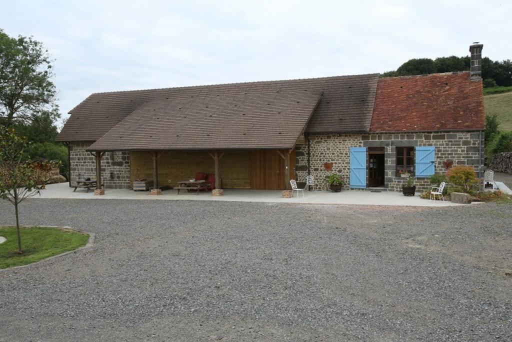 Ferme Cidricole Hugues Desfrieches Bed & Breakfast Sainte-Marguerite-de-Carrouges Exterior photo